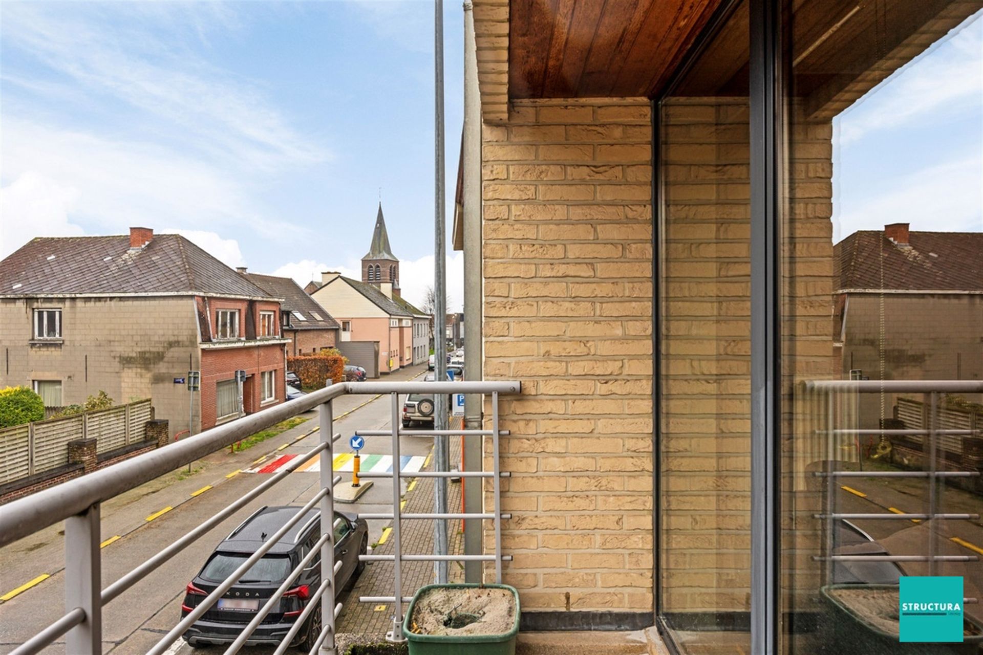 Energiezuinig appartement met gedeelde tuin en een 3e zolderruimte! foto 4