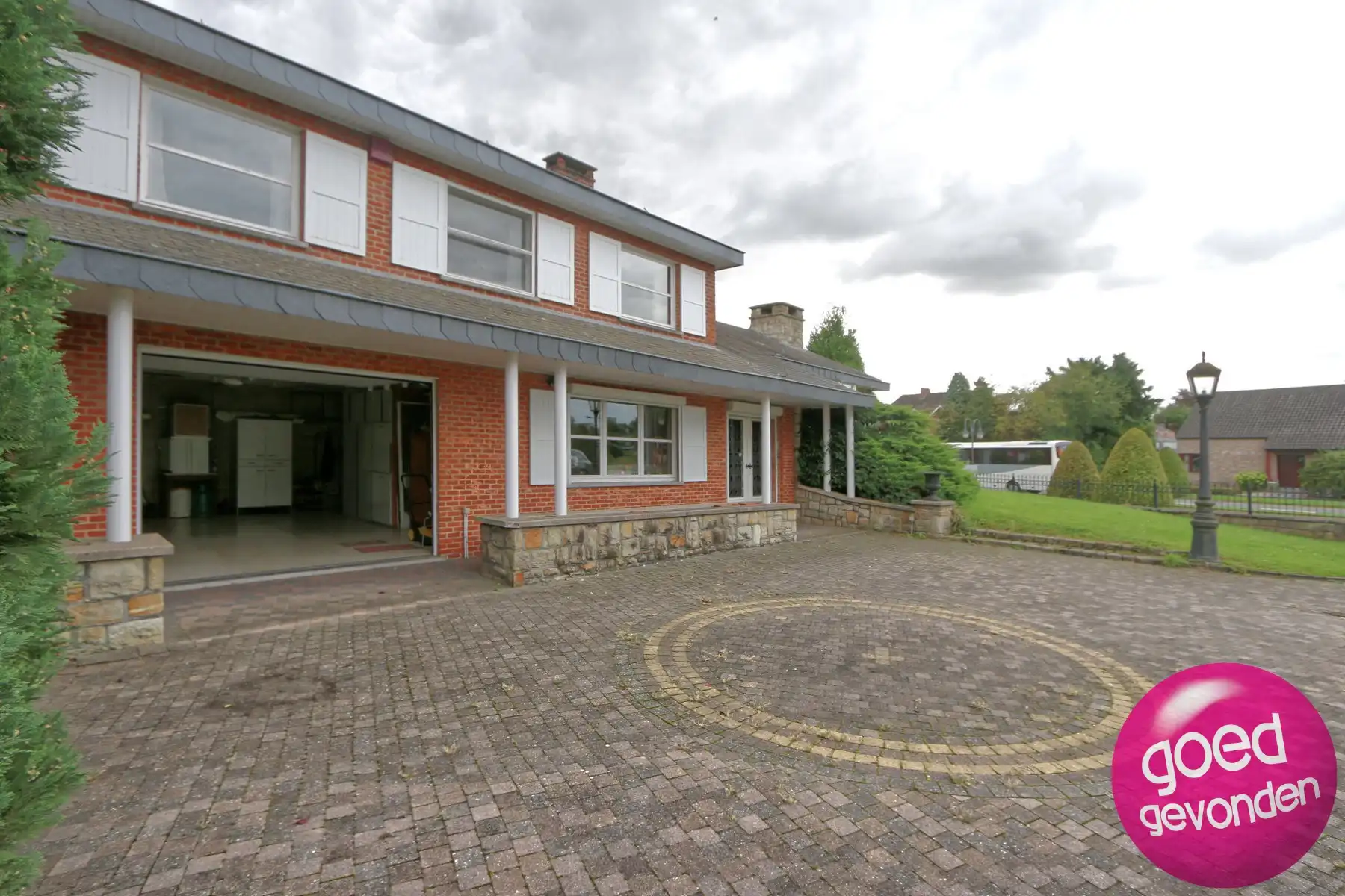 VILLA - 3 tot 5 SLK - GARAGE - PARKING - TUIN - TERRASSEN foto 25