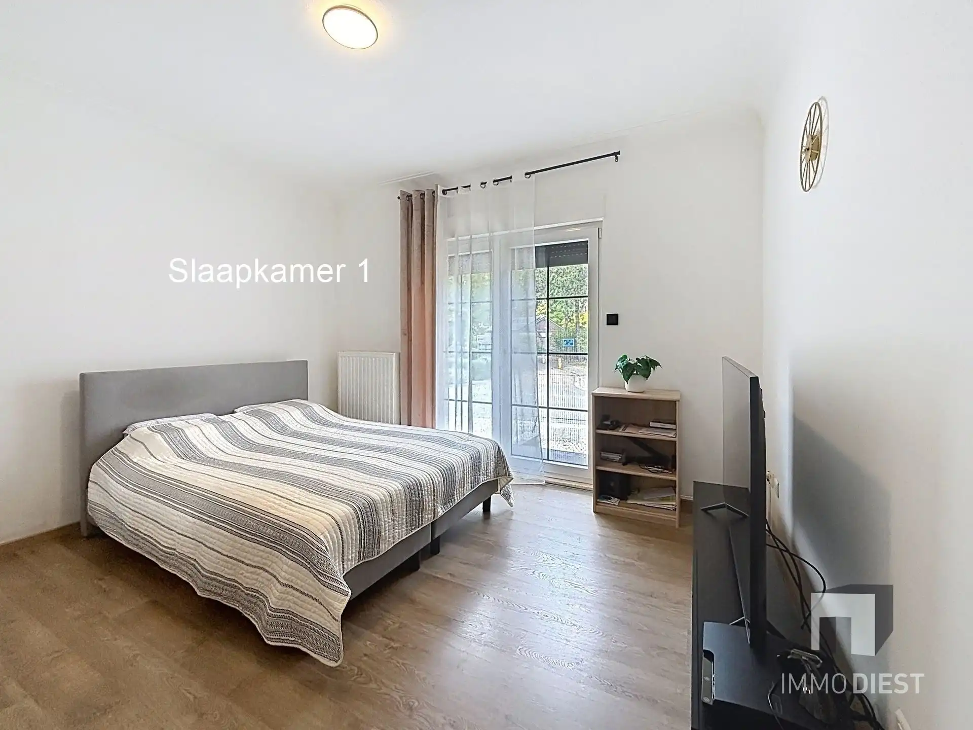 Gerenoveerde gelijkvloers woning centrum Tessenderlo foto 19