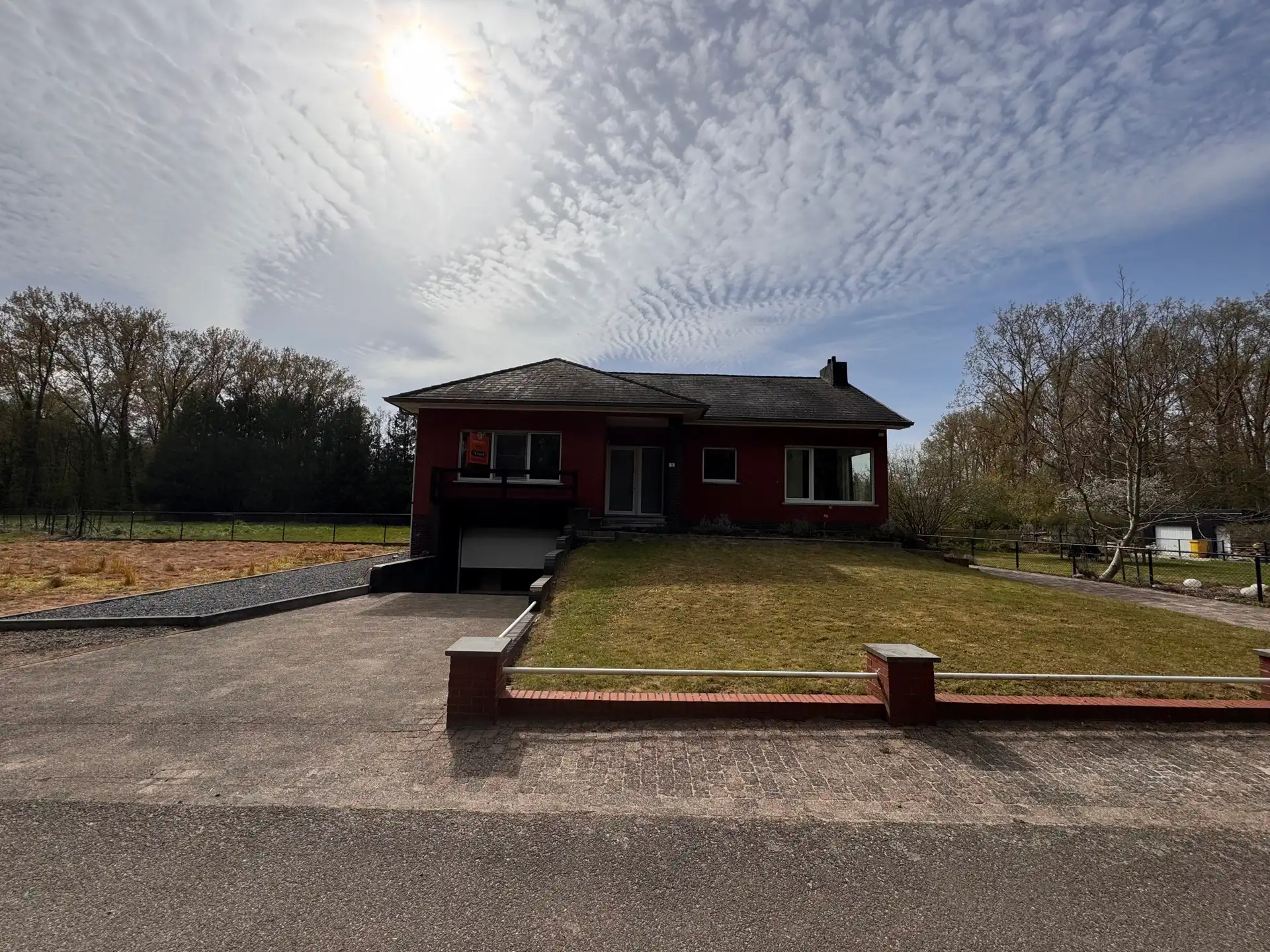 Rustig gelegen woning met 3 slaapkamers en grote tuin foto 23
