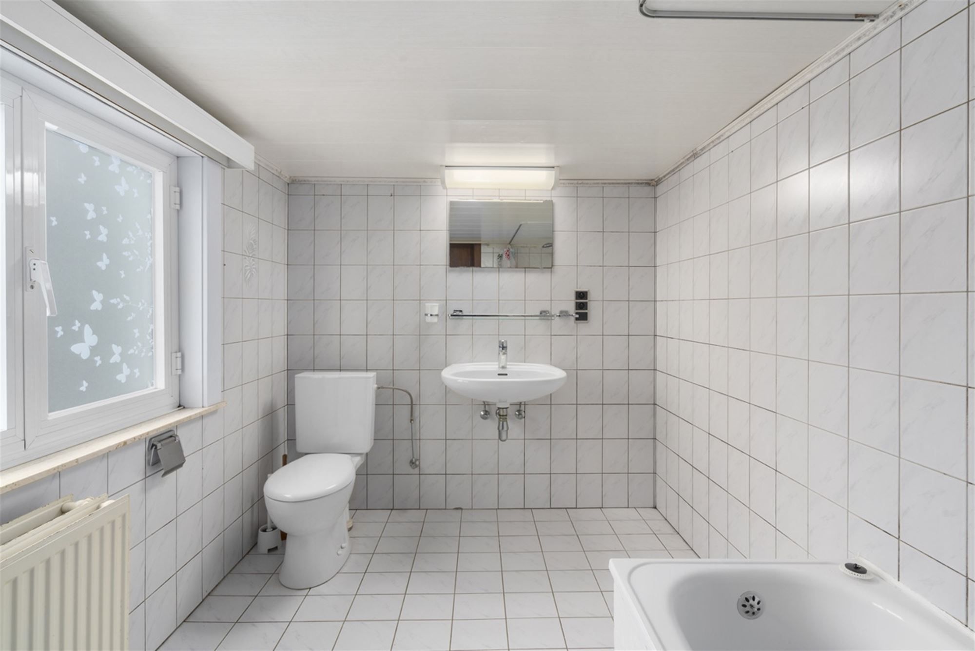 Te renoveren RUIME BURGERSWONING met BIJGEBOUW op een perceel van 668m² foto 25