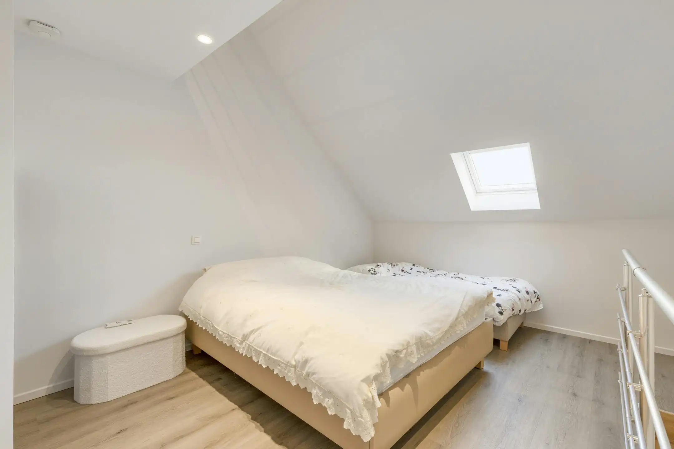 Handelspand met woonst in centrum Lauwe foto 5