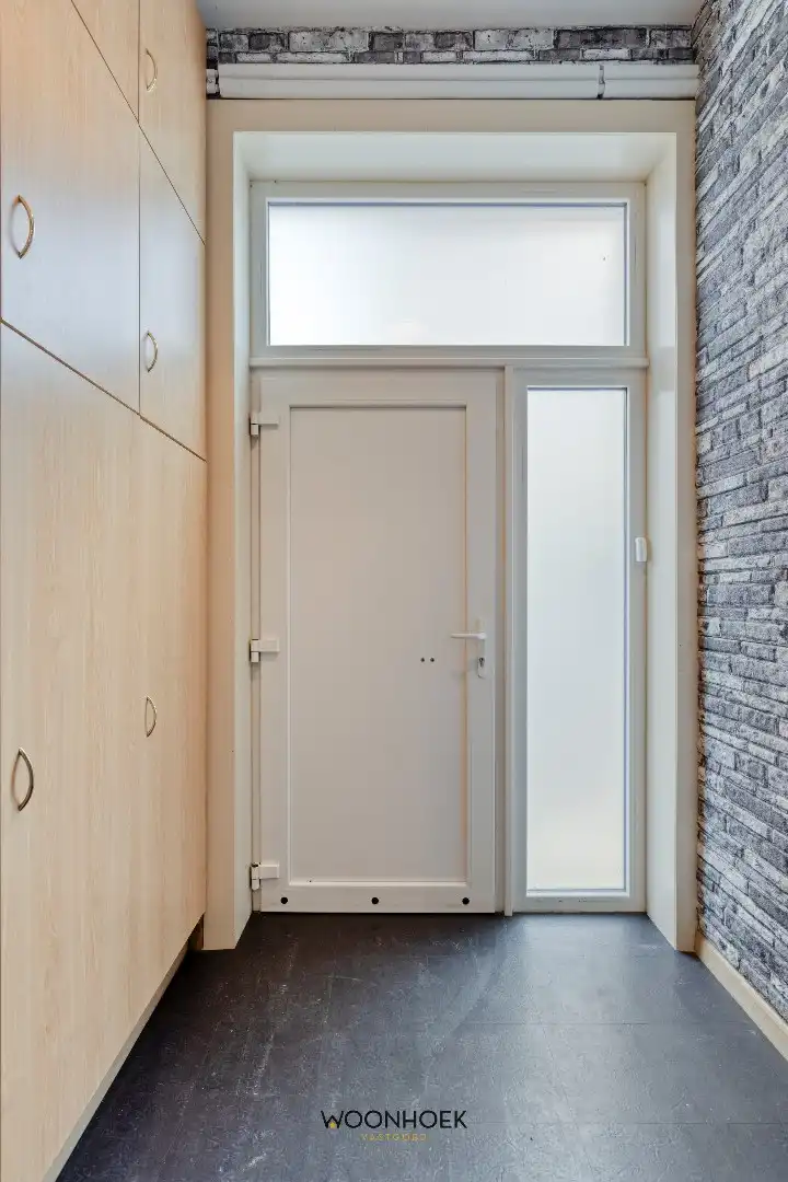 Centraal gelegen woning met 2 badkamers te Zele! foto 15