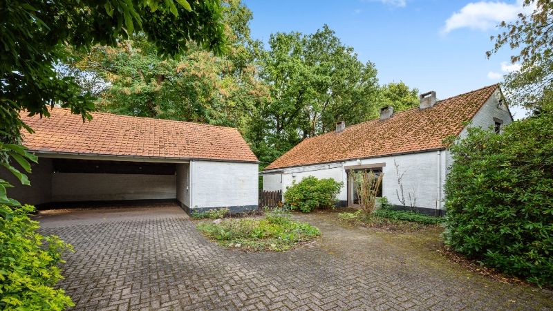 Charmant landhuis van 173m² + verdieping + dubbele garage op 11 are foto 7
