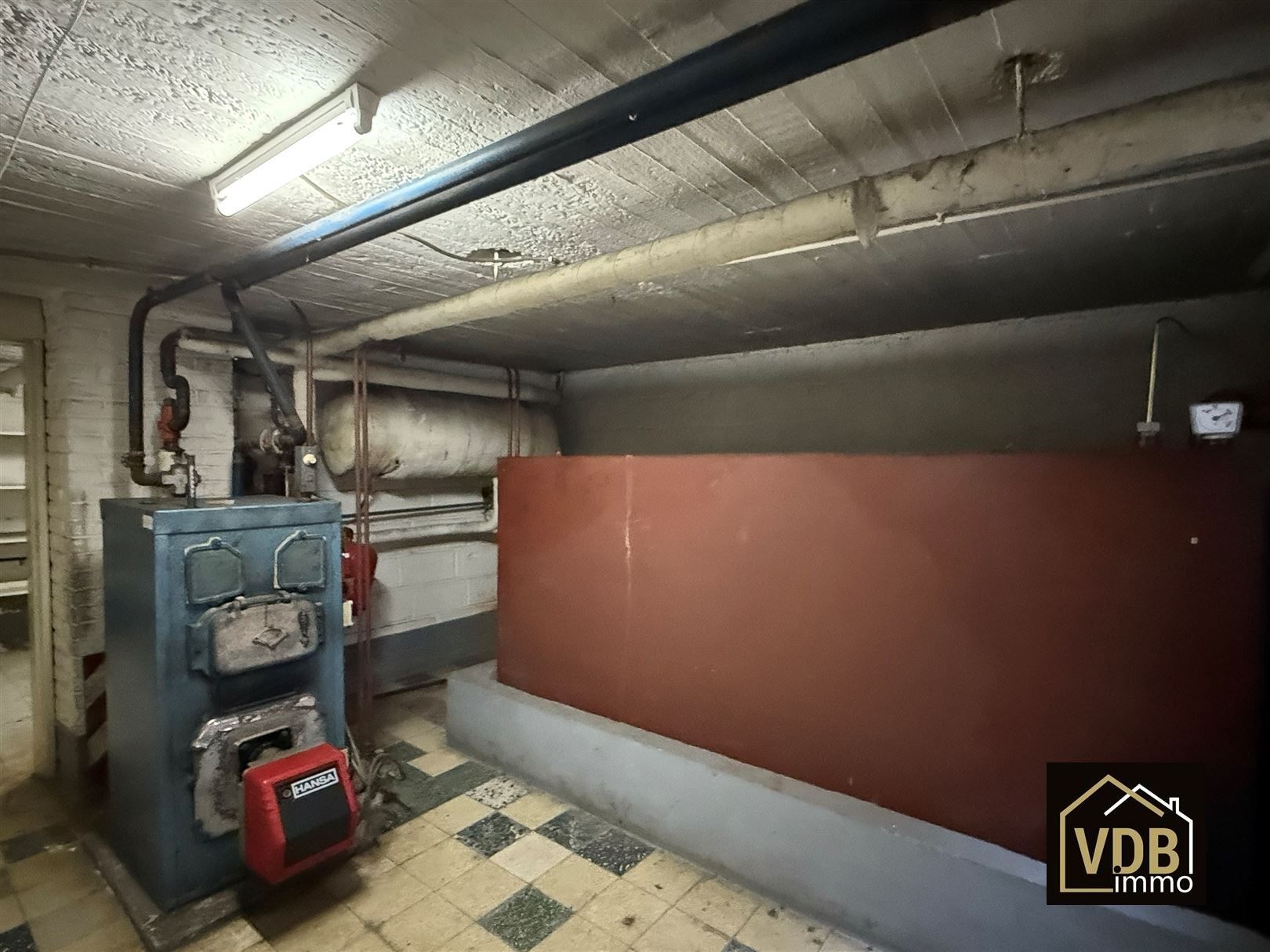  WONING MET 3 SLAAPKAMERS EN MEERDERE GARAGES foto 53