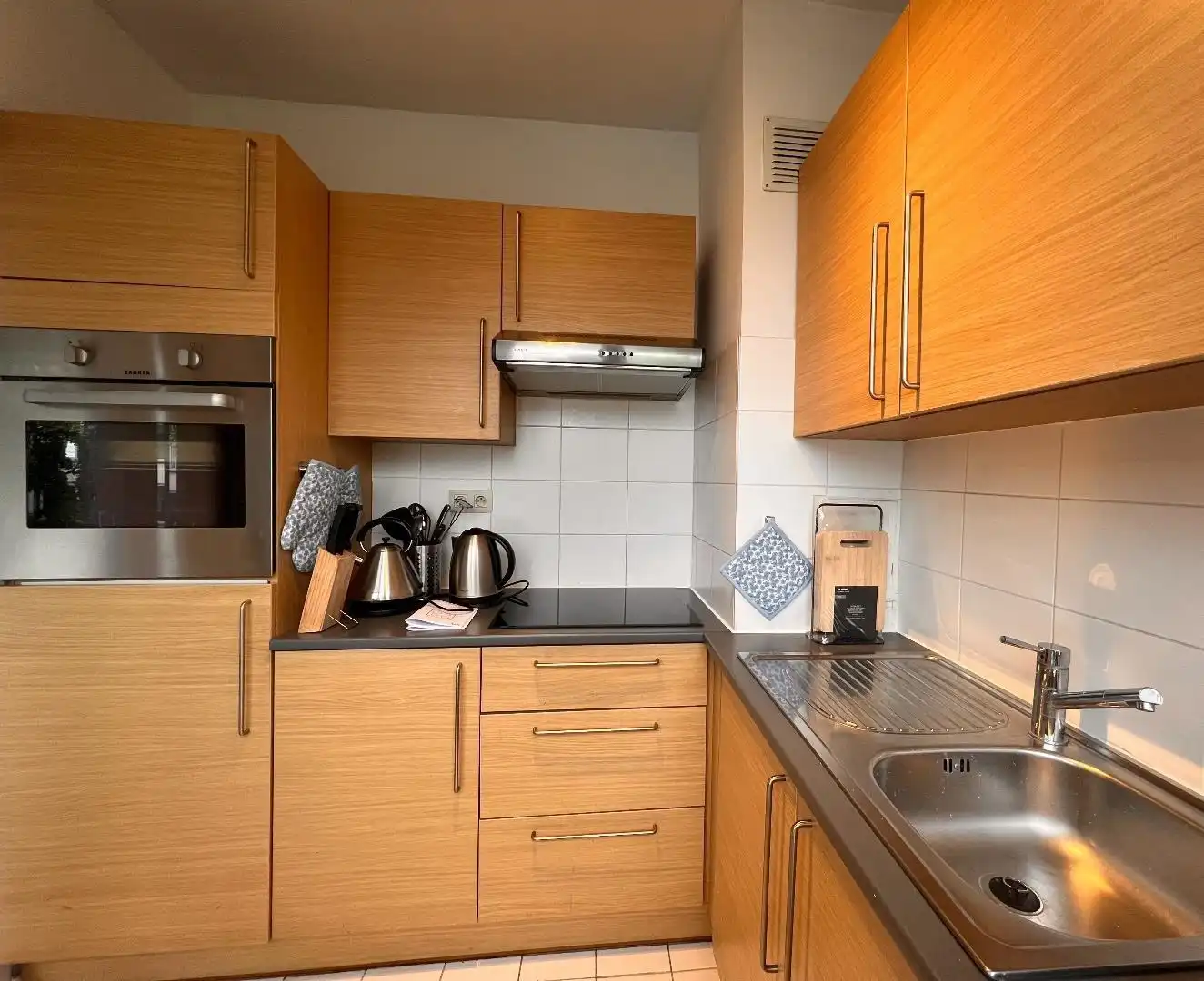 Gemeubeld 2 slpk appartement op toplocatie! foto 10