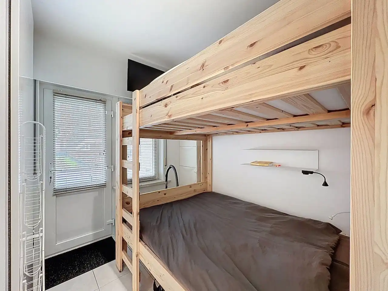 Charmant éénslaapkamer appartement, gelegen in de toeristische zone te Heist. foto 13