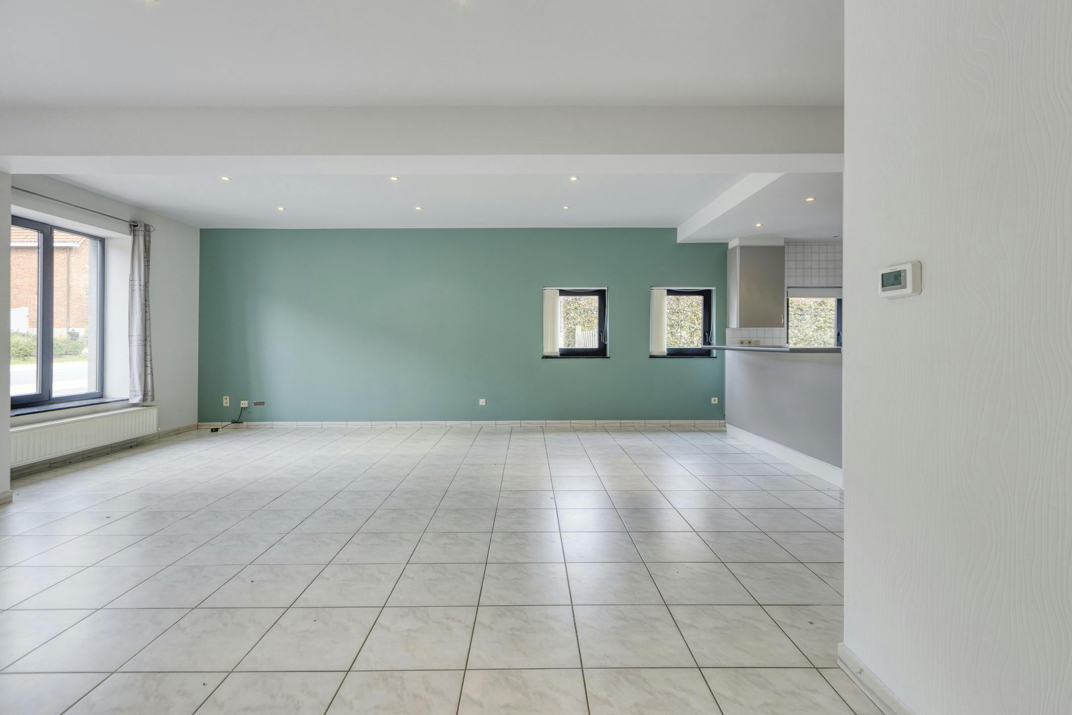 Opbrengsteigendom met 2 appartementen en hangaar te Lummen foto 6