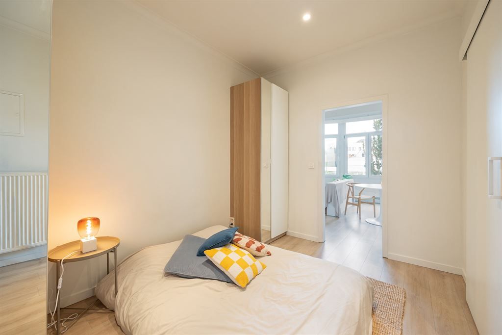 Lichtrijk appartement op het bruisende Zuid foto 9