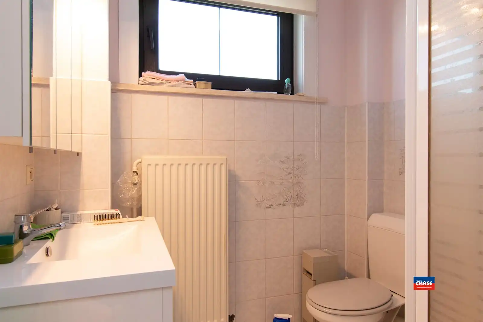 HOB Bel-étage met 3 slaapkamers, garage en tuin foto 17
