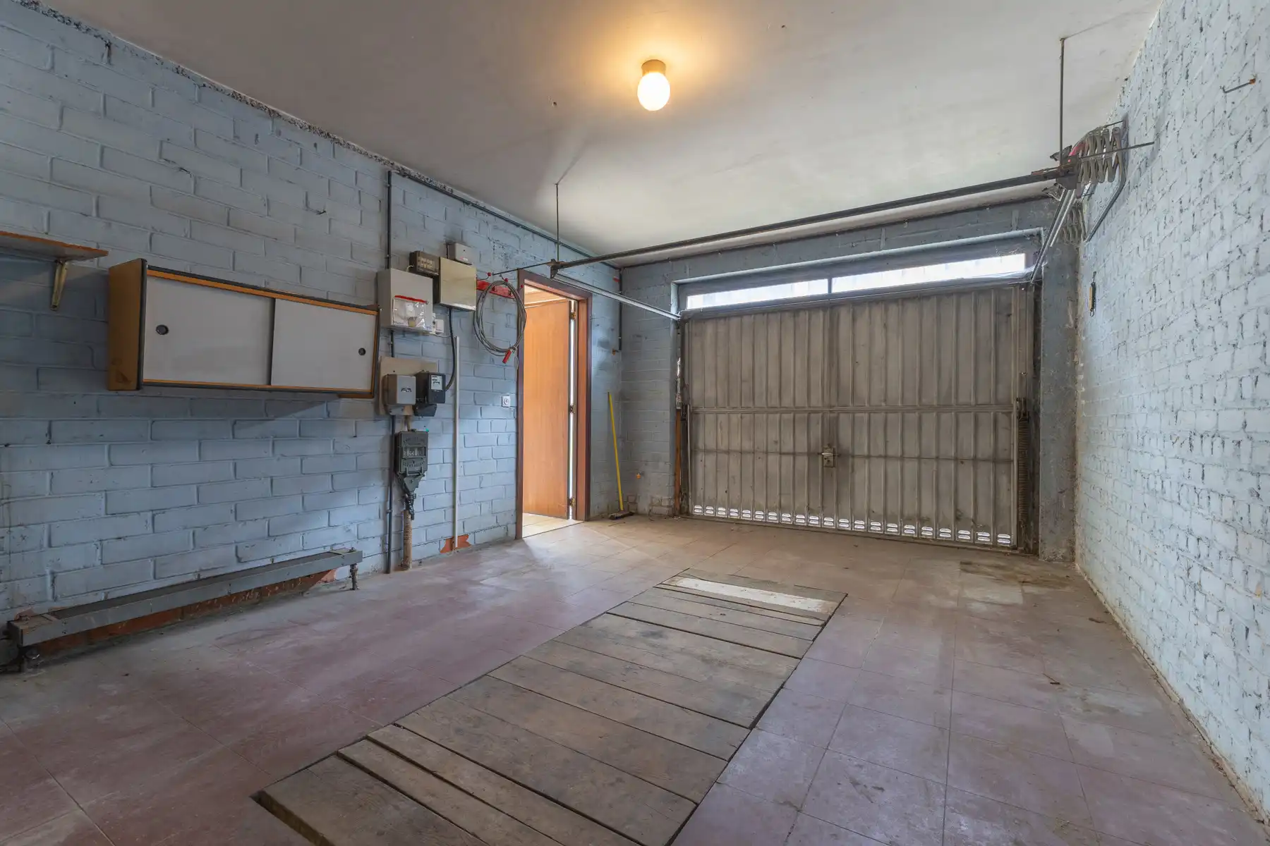 Zeer ruime woning met 5 slaapkamers, garage en tuin foto 20