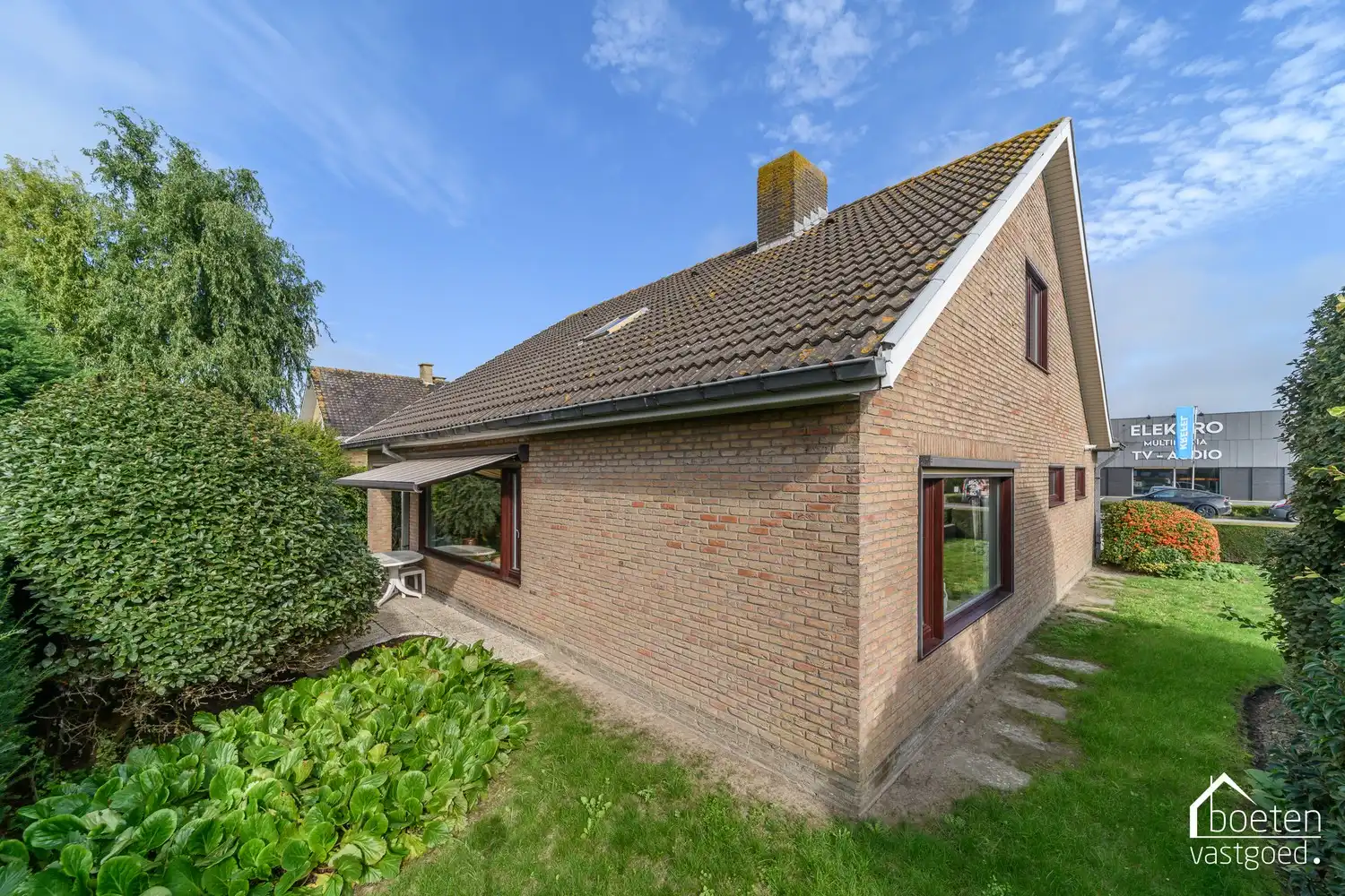 Veurne: Open bebouwing met 3 slaapkamers (waarvan 1 gelijkvloers, alsook de badkamer), garage en onderhoudsvriendelijke tuin op 438 m² grondoppervlakte. foto 18