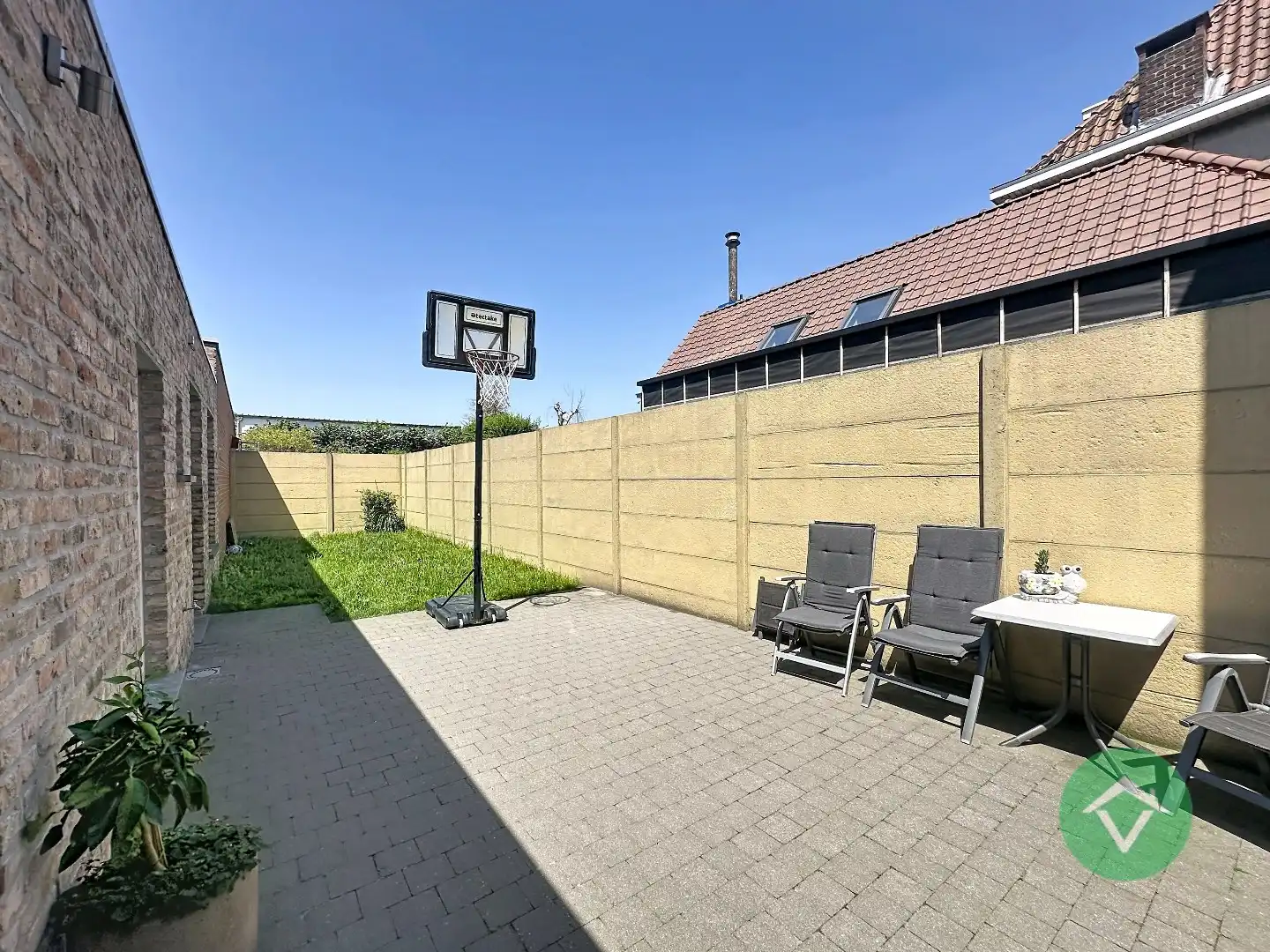 Wonen op toplocatie: instapklare woning met drie slaapkamers te Torhout foto 27