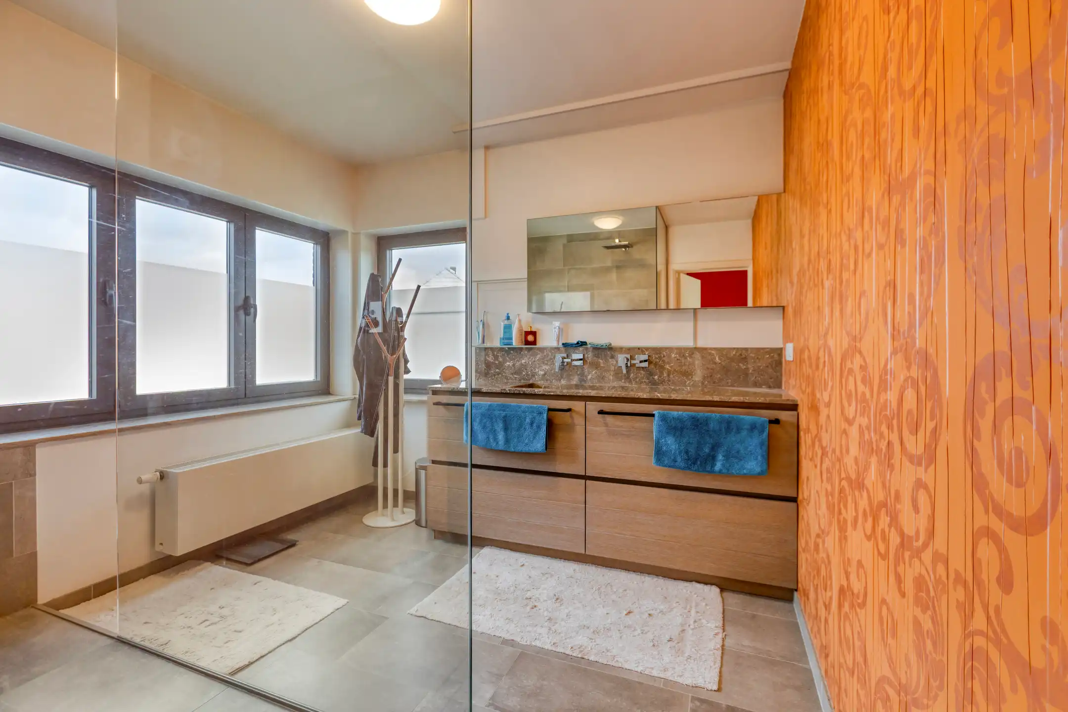 Hoogwaardig afgewerkte woning in hartje Wezemaal foto 22