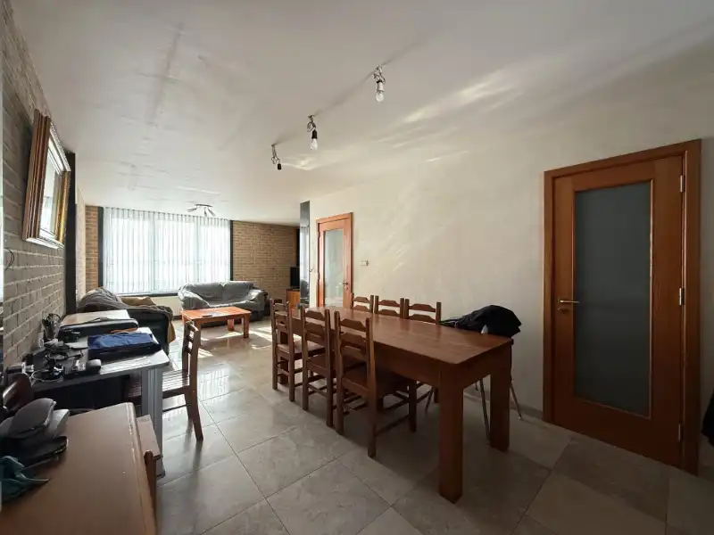 Zeer ruime woning + groot bijgebouw nabij de Visserij foto 5