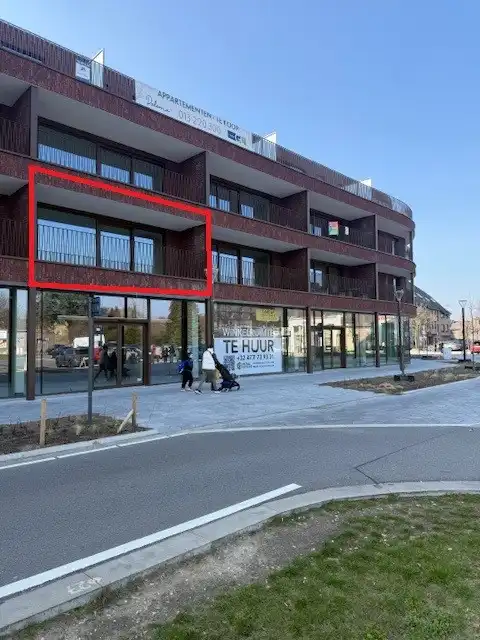 Energiezuinig nieuwbouwappartement met 2 slaapkamers, terras en parking in centrum Houthalen foto {{pictureIndex}}