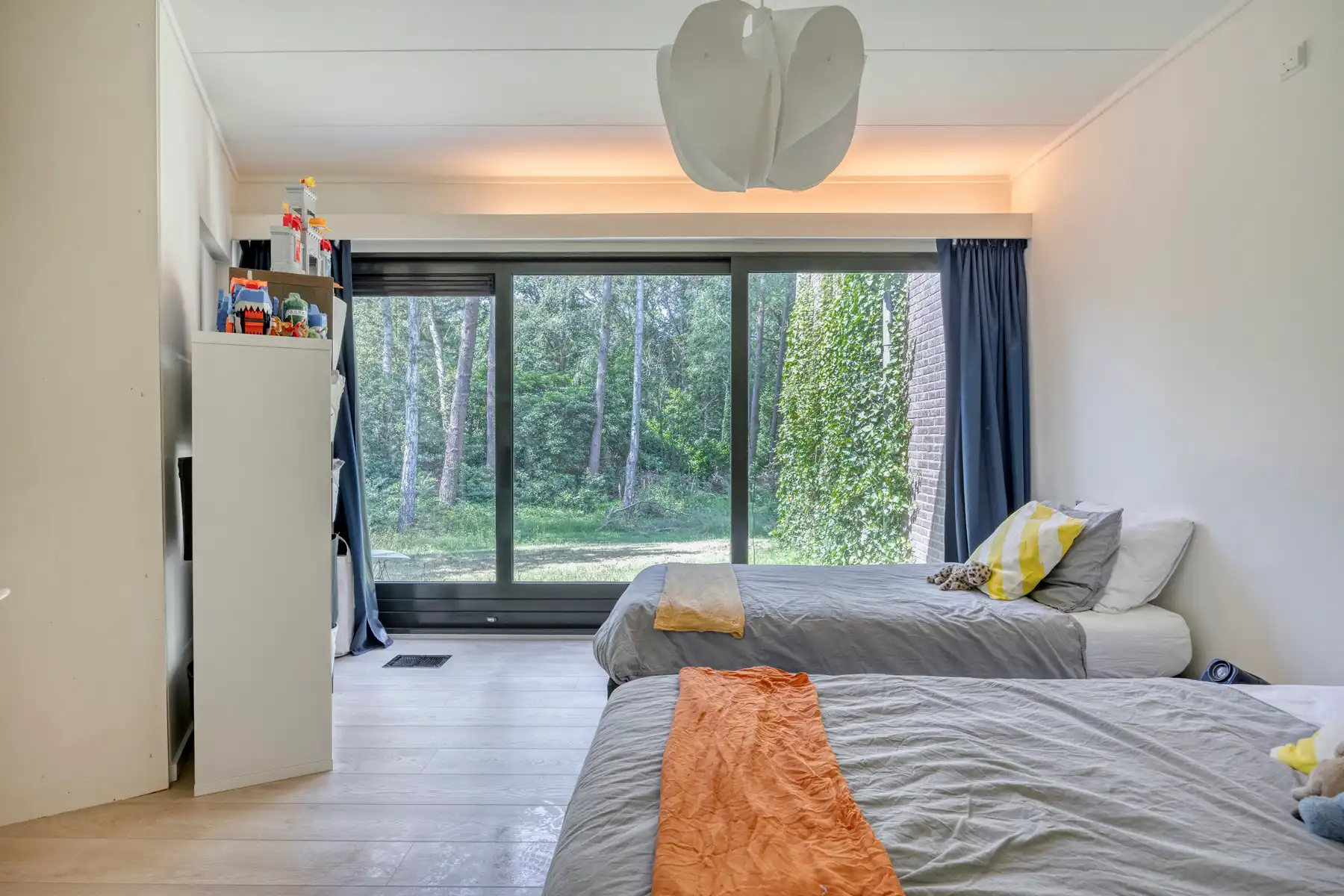 Ruime architectenvilla op toplocatie in Kapellen. foto 13