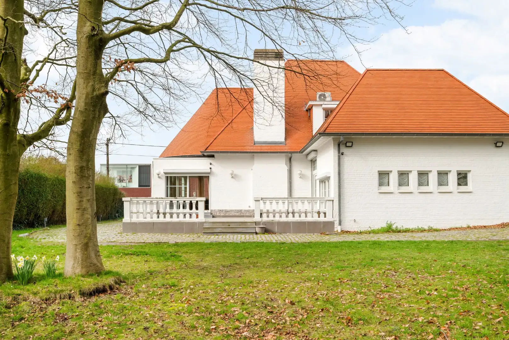 Stijlvolle villa met 5 slaapkamers op mooi perceel van 1325m² foto 29
