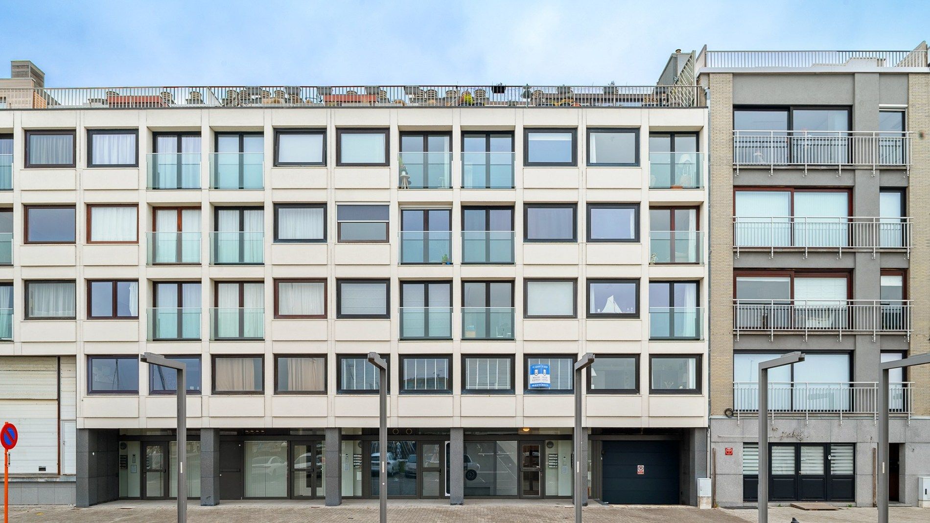 Vernieuwd appartement met magnifiek uitzicht  foto 12