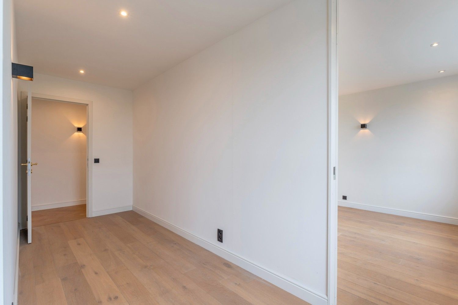 Exclusief appartement in de stadsrand van Sint-Truiden foto 14