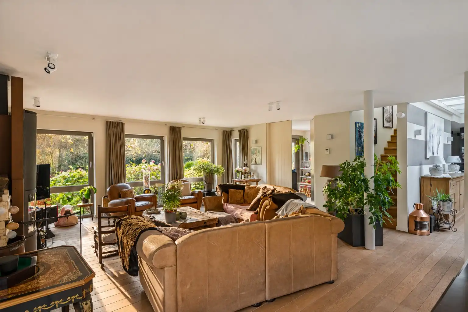 Exclusieve villa op uniek domein van 20.201 m² op een topligging foto 11