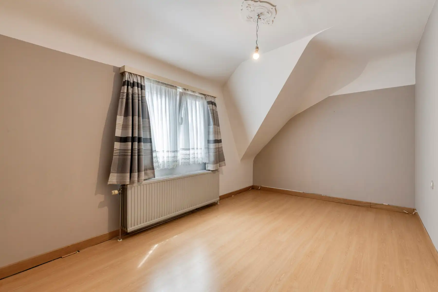 Gunstig gelegen villa met 3 slaapkamers, garage en tuin foto 10