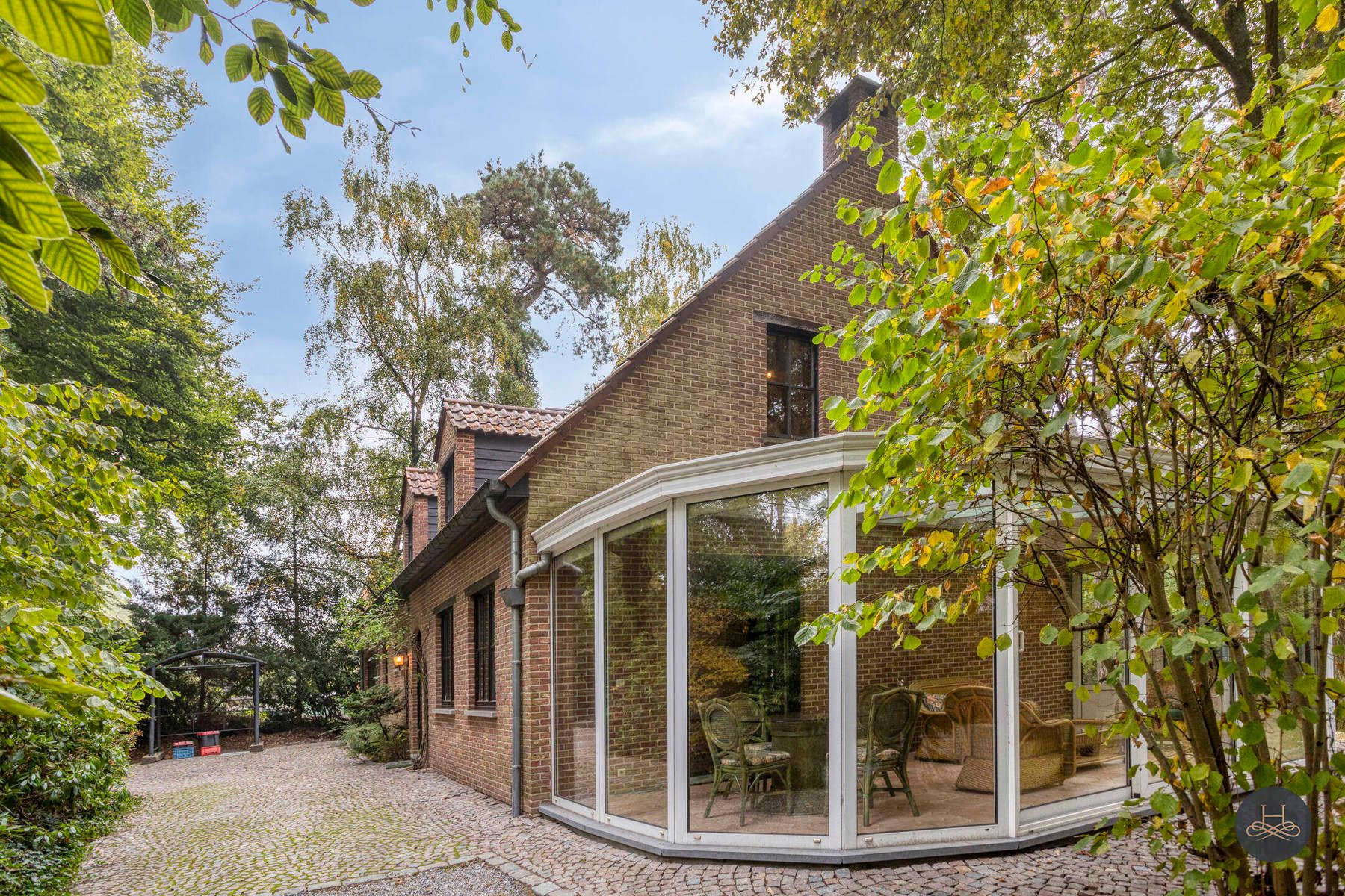 Gezellige open woning met fantastische bereikbaarheid foto 3