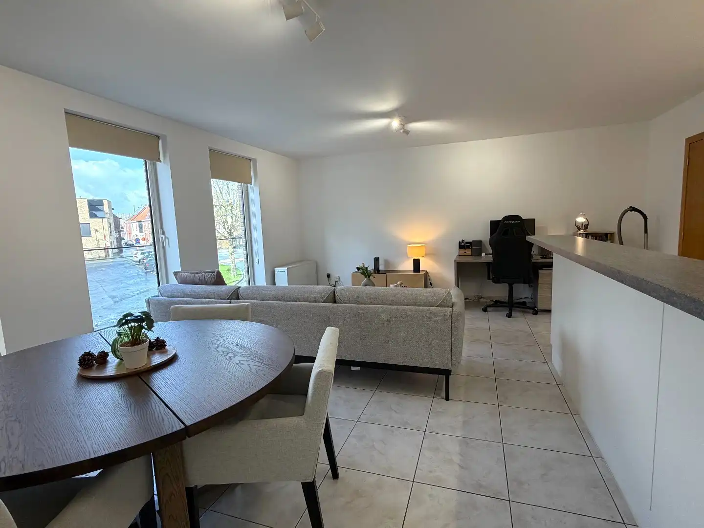 Lichtrijk, heel gezellig appartement met één slaapkamer en terras! foto 6