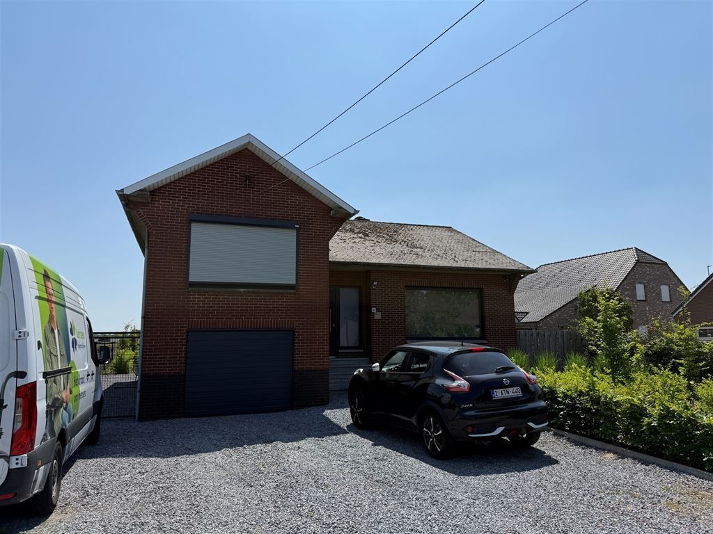 Vrijstaande, instapklare splitlevel woning foto 3