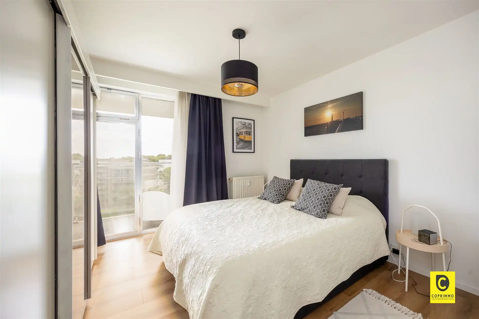  Ruim 3 slaapkamer app met 2 terrassen foto 9