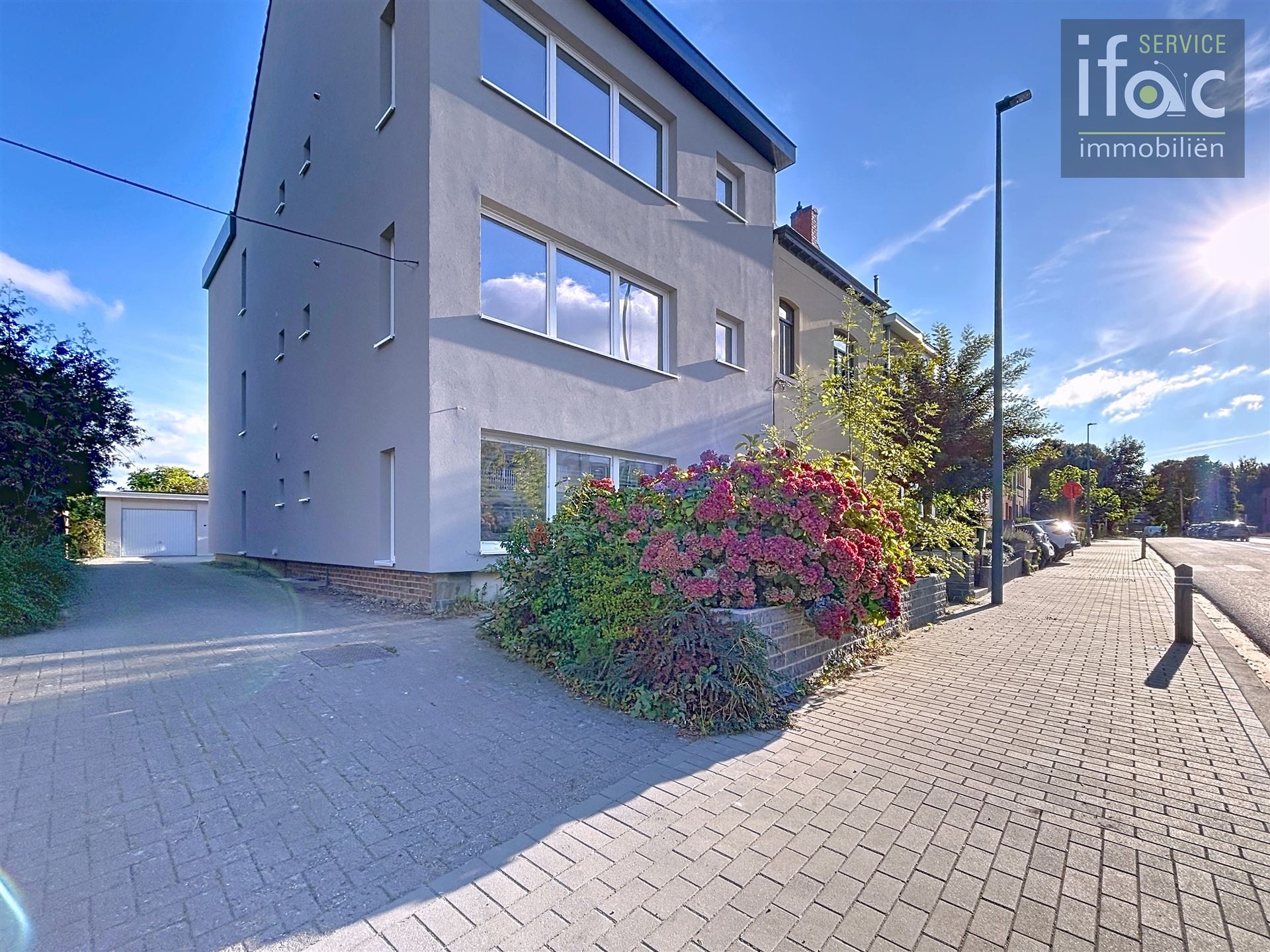 Gerenoveerd 2-slaapkamer appartement met garage in centrum Tervuren foto 13