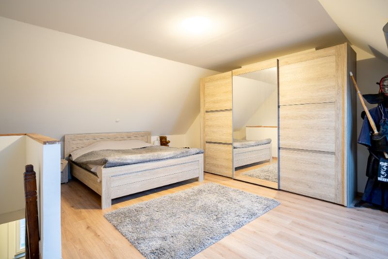 Gerenoveerde woning met tuin en garage! foto 20