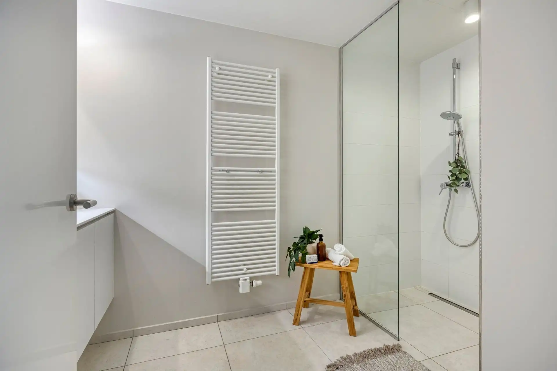 Prachtige nieuwbouw villa van 2017  foto 27