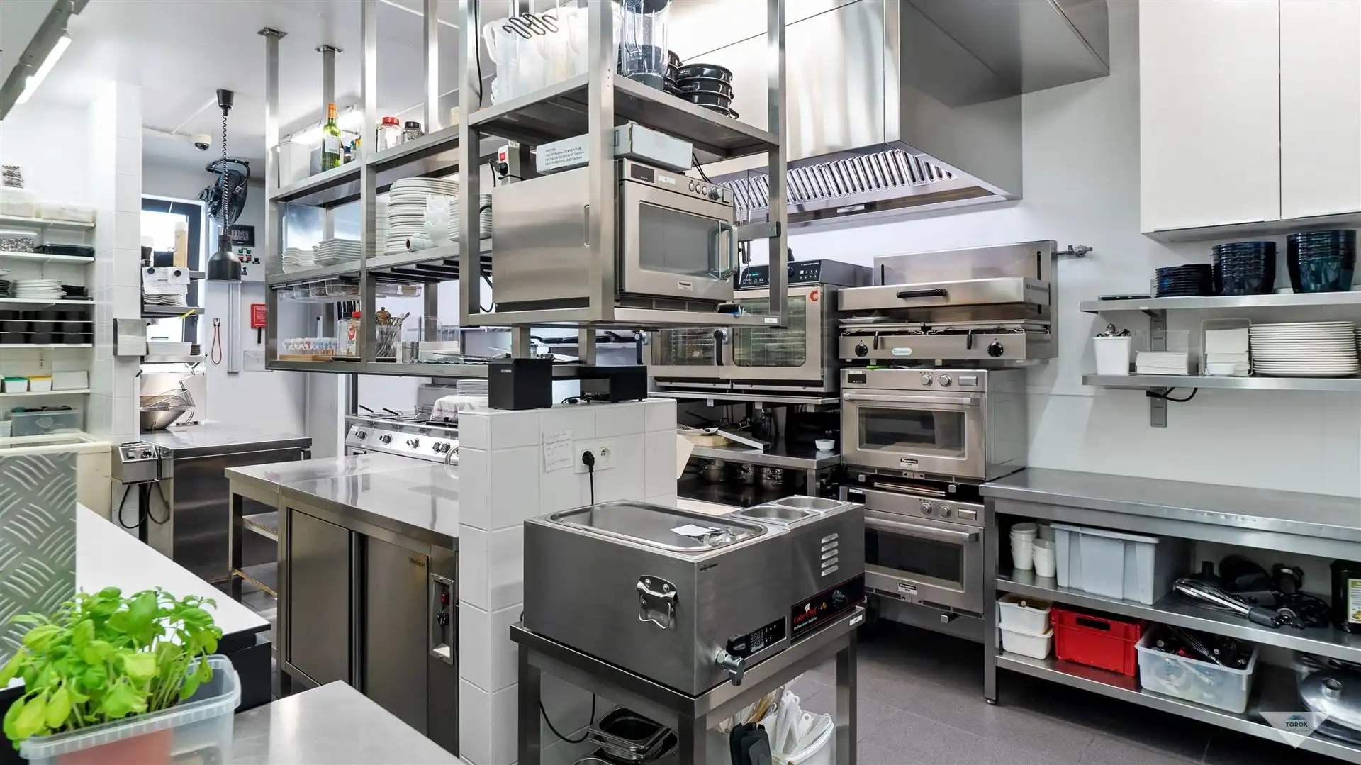 Uitstekend gelegen brasserie in perfecte staat met appartement  foto 9