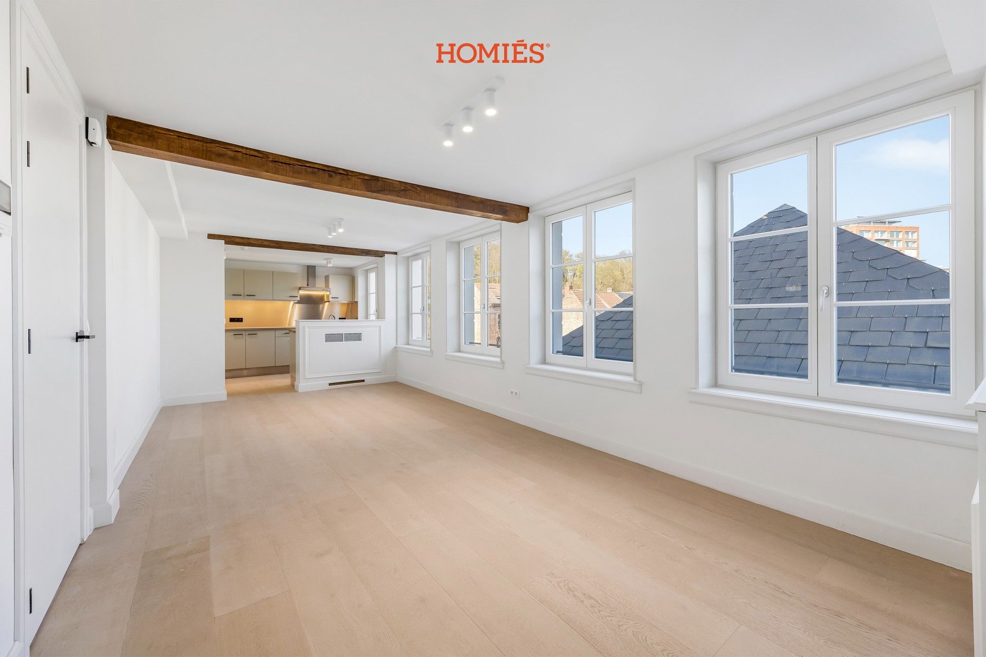 Luxe 3-slpk appartement in gerenoveerd historisch pand foto 2