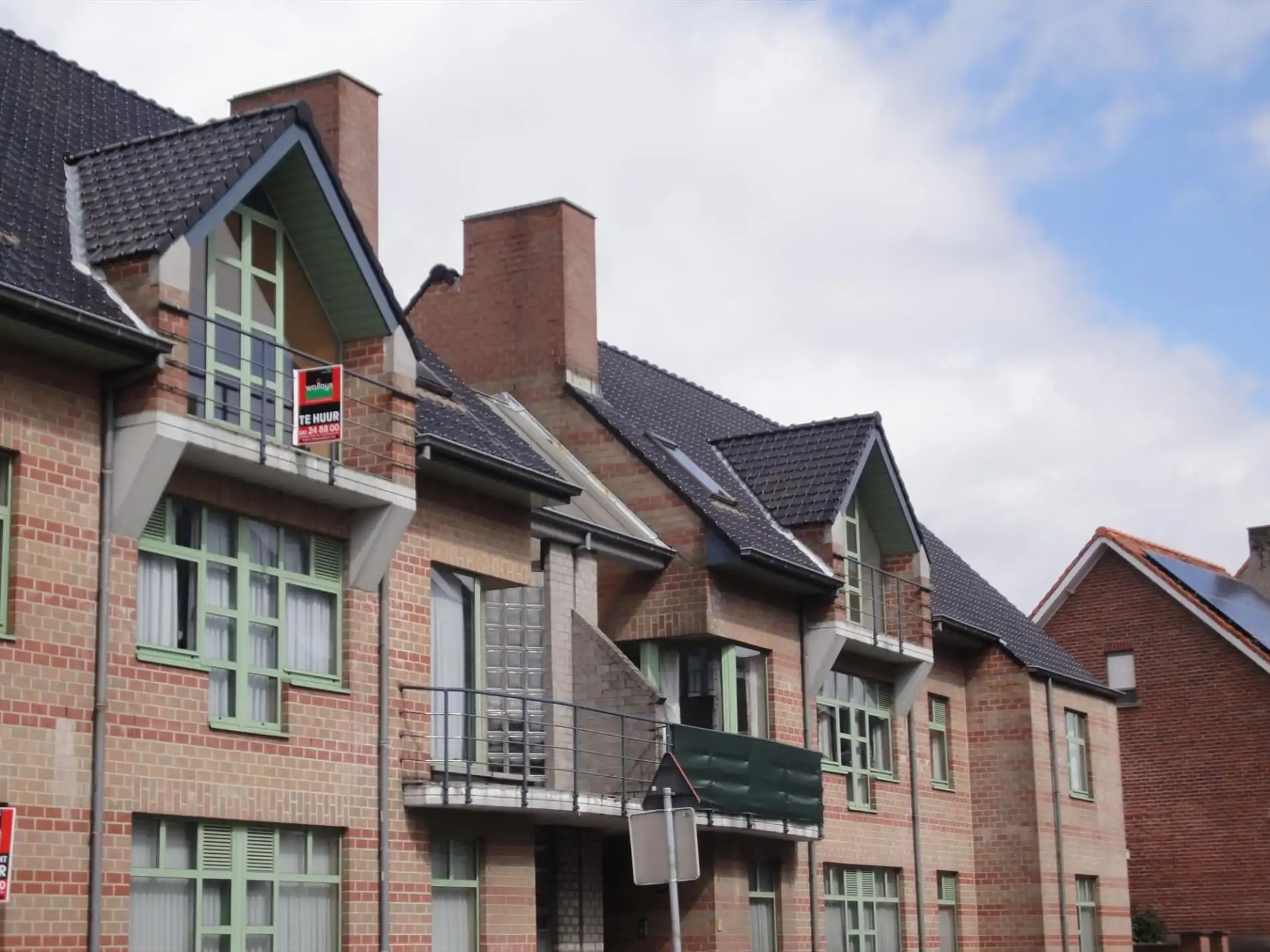 RUIM APPARTEMENT MET ONDERGRONDSE AUTOSTAANPLAATS foto 15