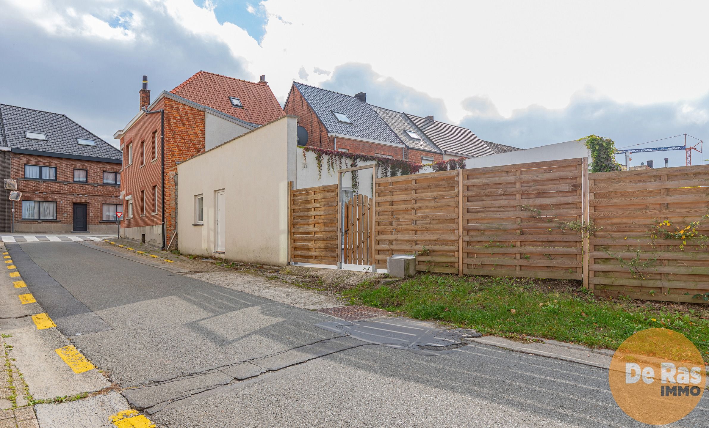 OORDEGEM - Instapklare woning met 4 kamers op goede locatie foto 26