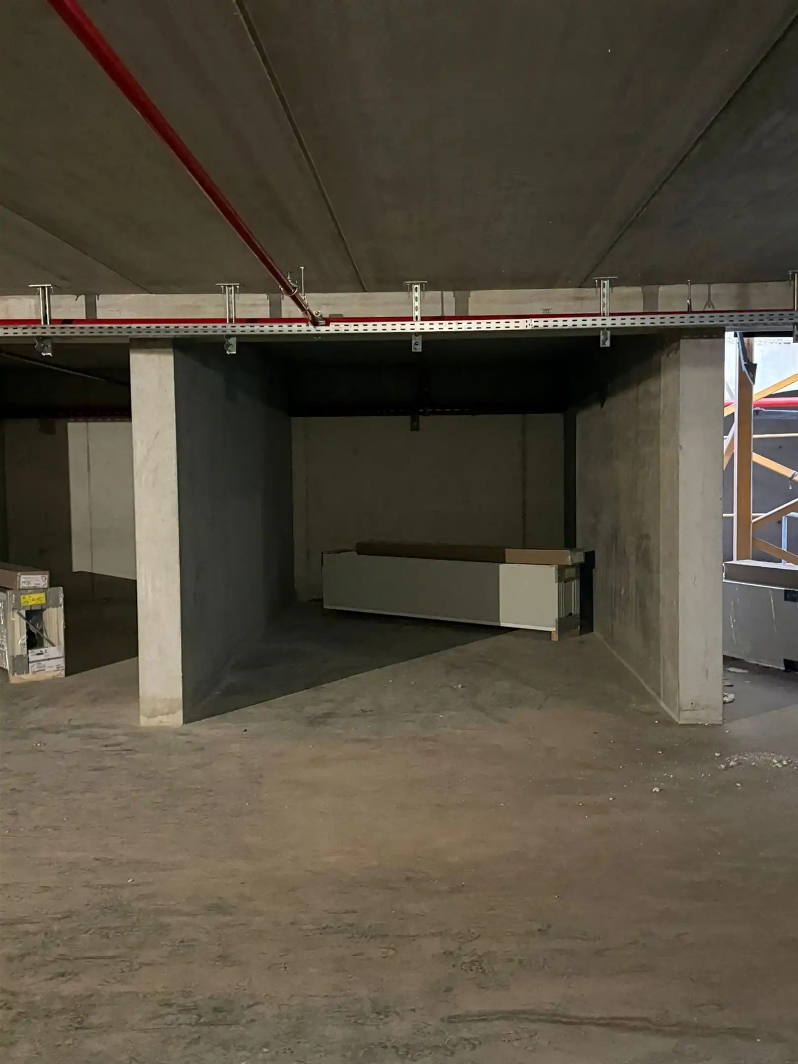 garage box foto {{pictureIndex}}