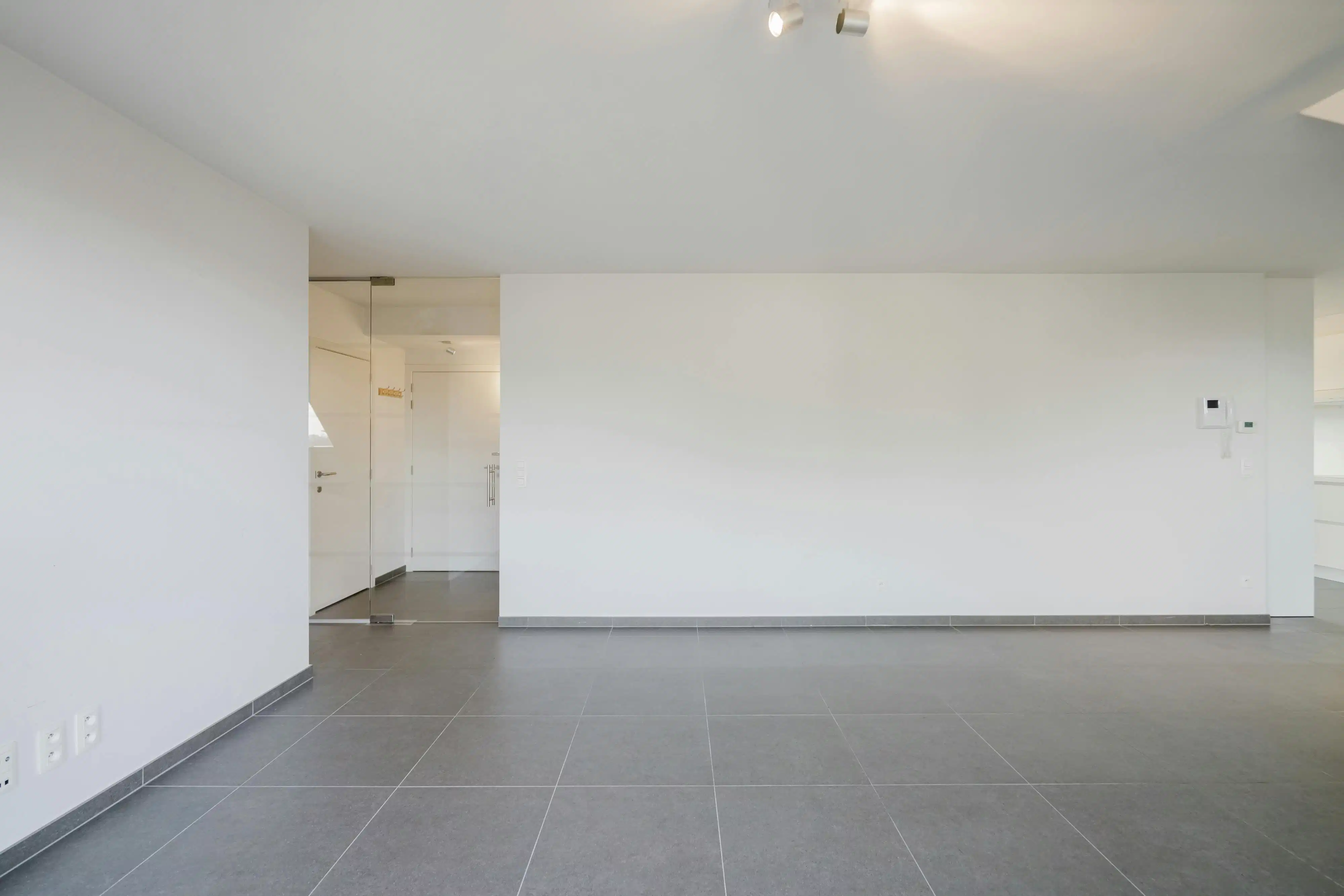 Lichtrijk 2-slaapkamerappartement te koop Harelbeke foto 6