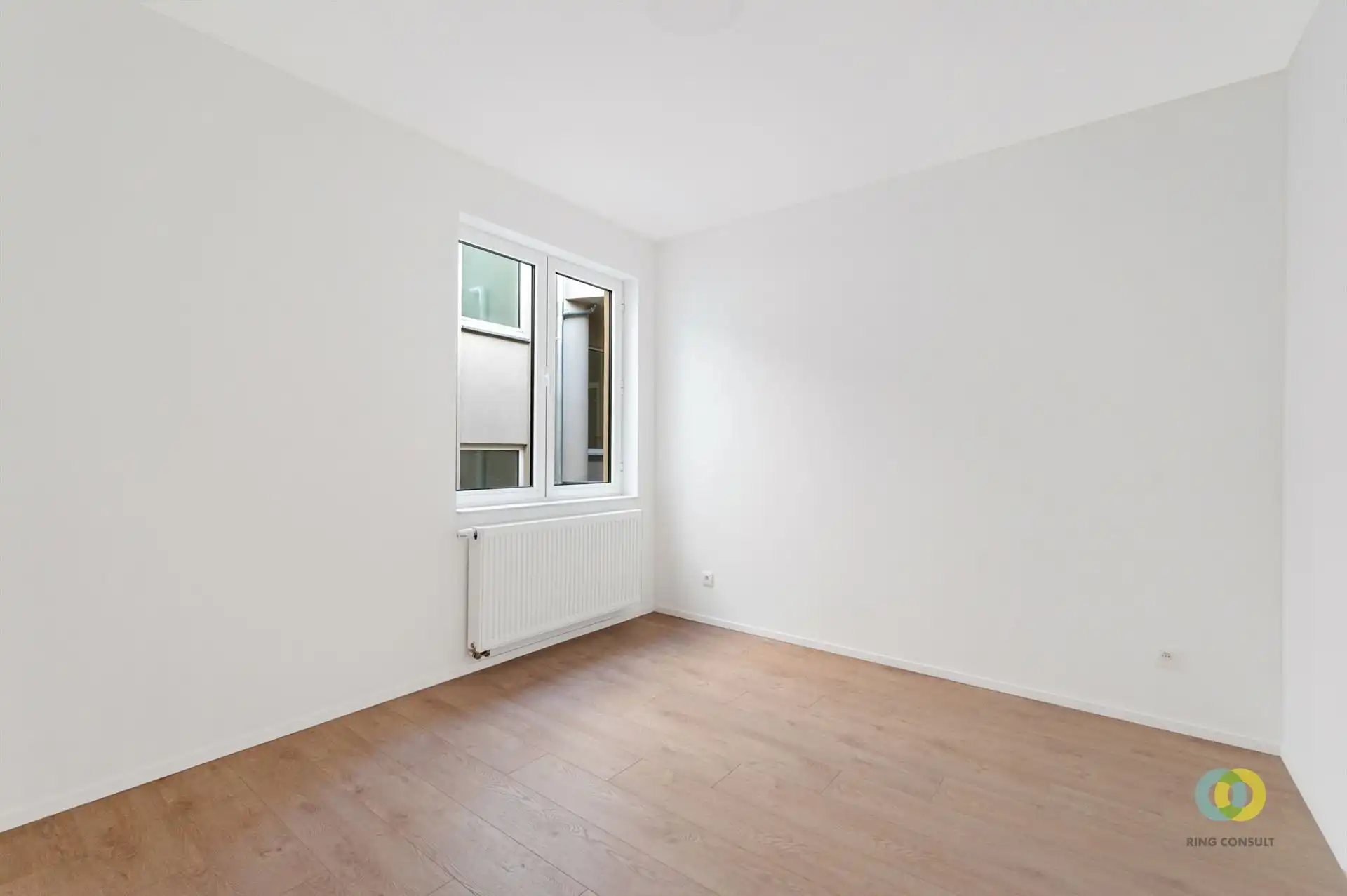 **IN OPTIE**Gerenoveerd appartement met twee slaapkamers foto 7