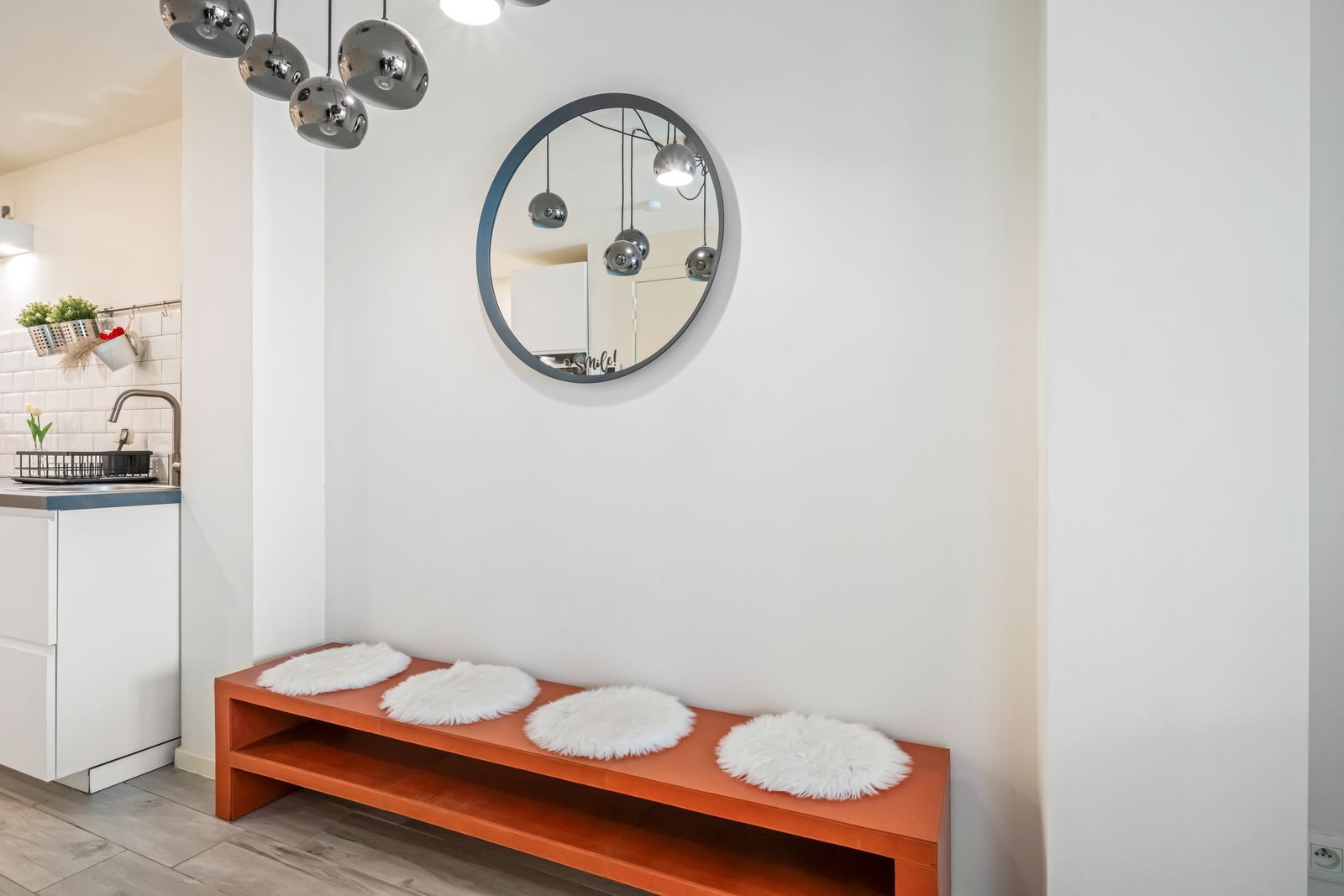 Modern en gezellig appartement met 1 slpk én terras achteraan pal aan het strand ! foto 4