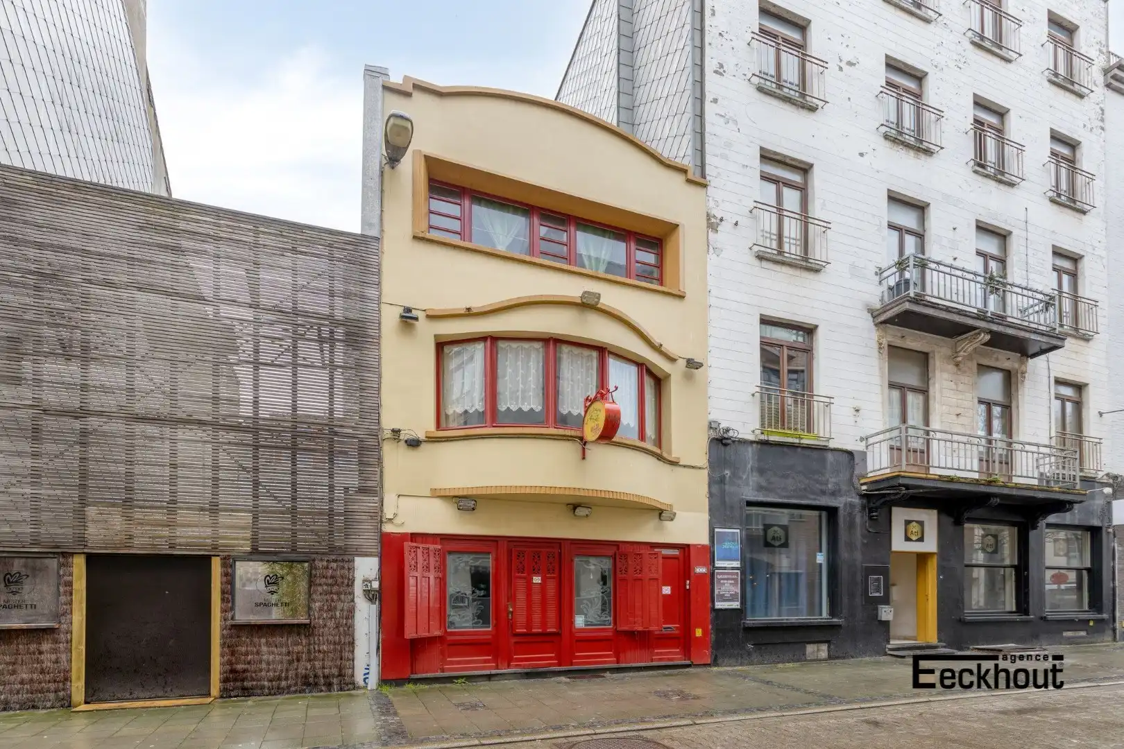 Gebouw te koop Louisastraat 12 - - 8400 Oostende