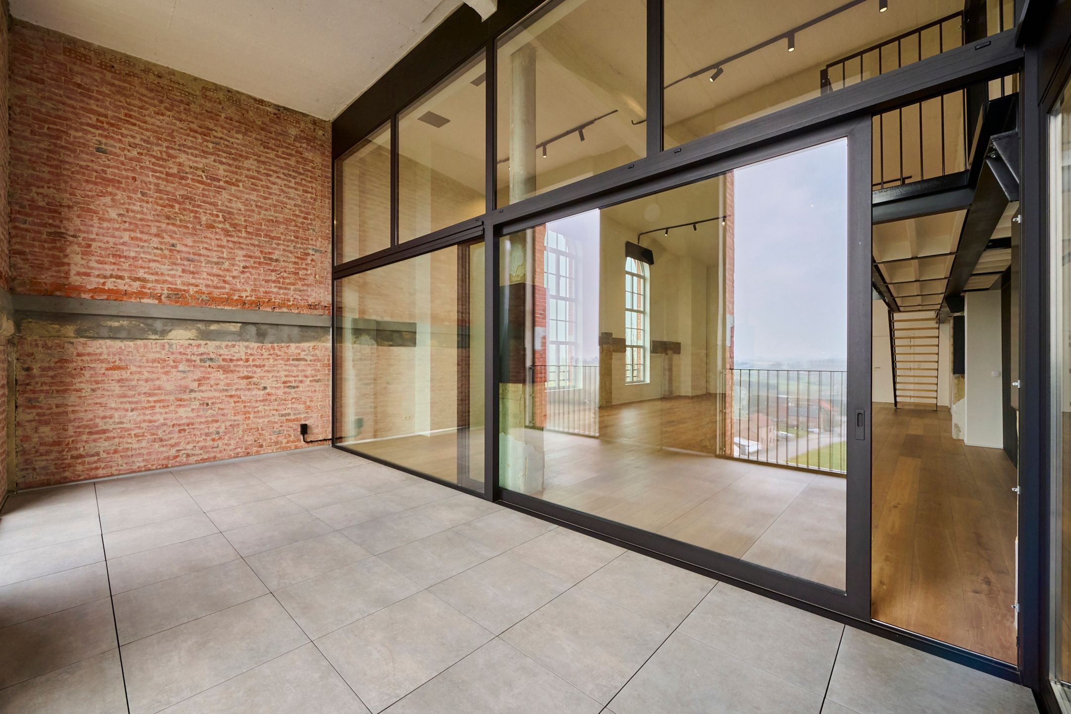 RIANTE PENTHOUSE-LOFT 263m² foto 8