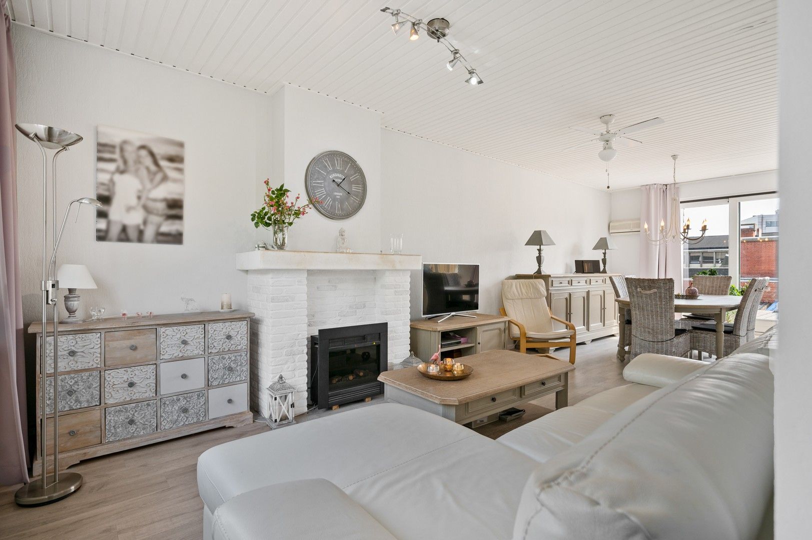 Ruime halfopen tweewoonst met veel mogelijkheden! foto 14