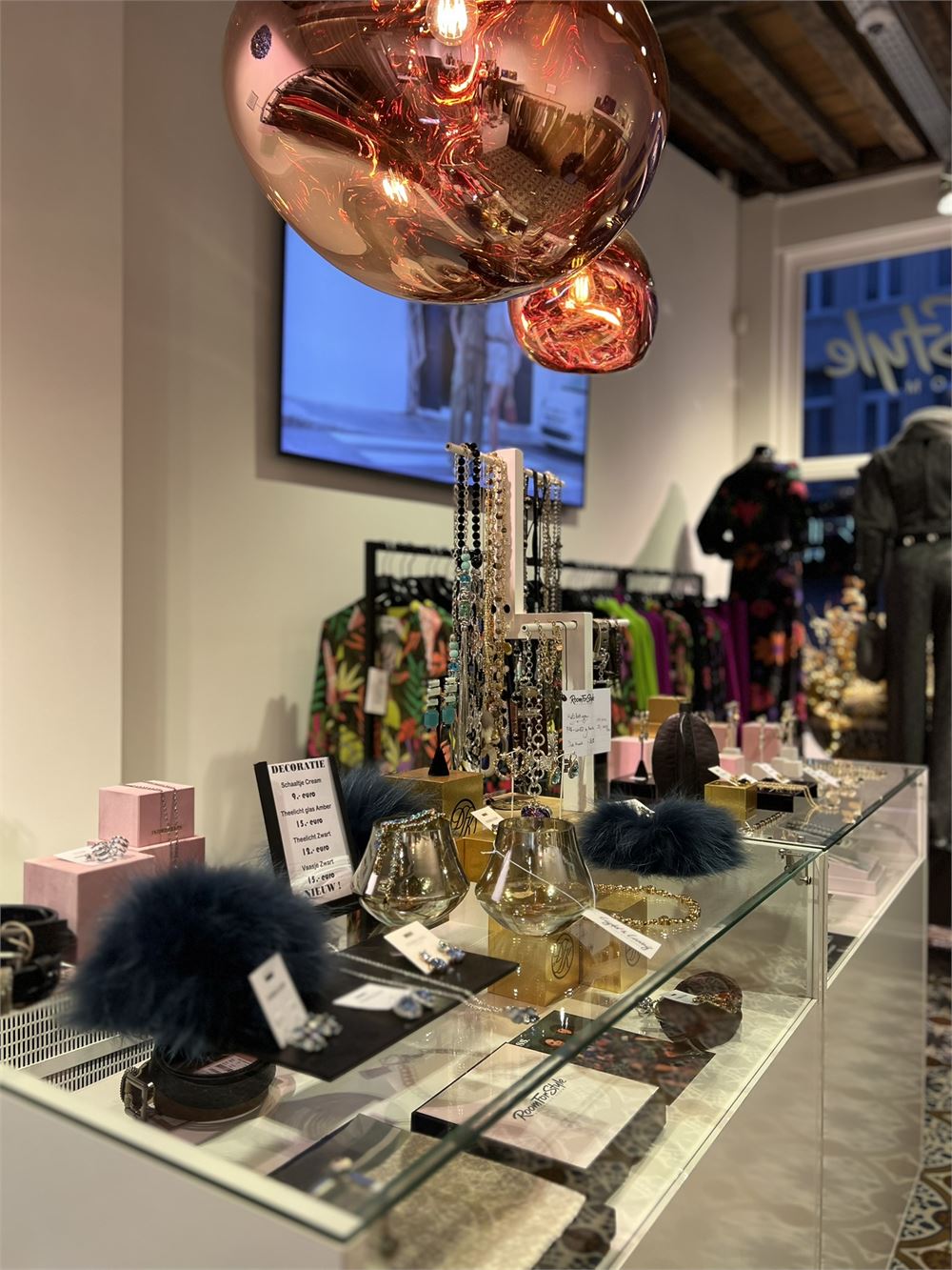 COMMERCIEEL PAND HARTJE MECHELEN foto 5