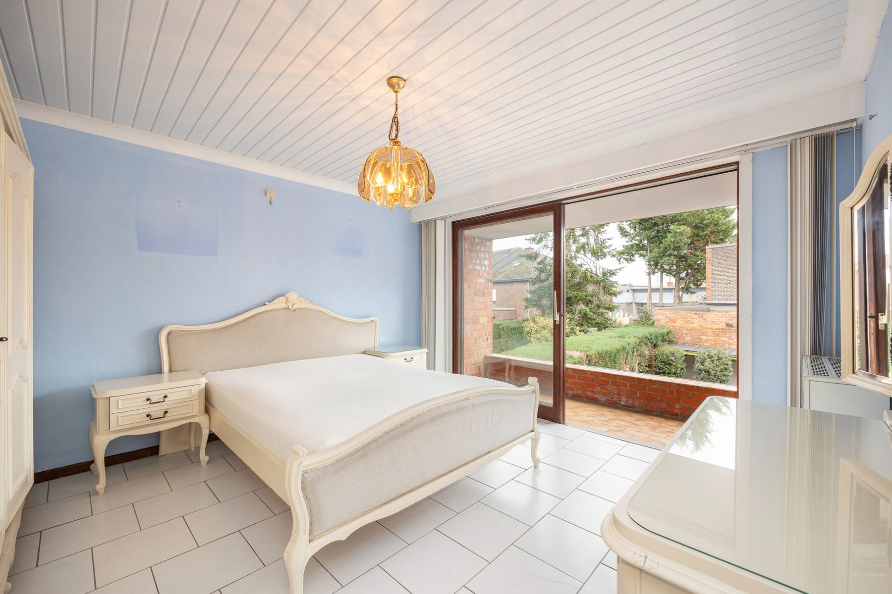 Ruime karaktervolle woonst met magazijn bij Berlare centrum foto 10