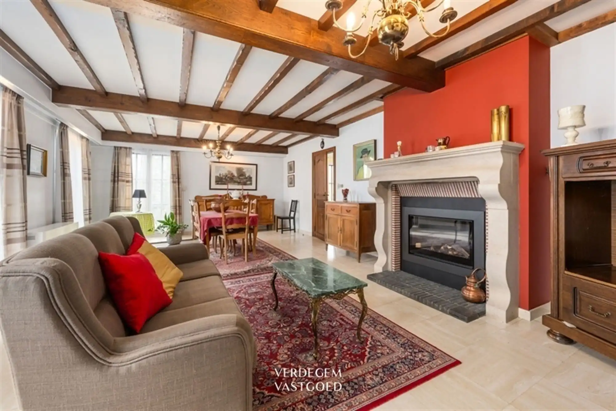 Tijdloze villa met 5+ slaapkamers en tuin, volledig onderkelderd foto 6