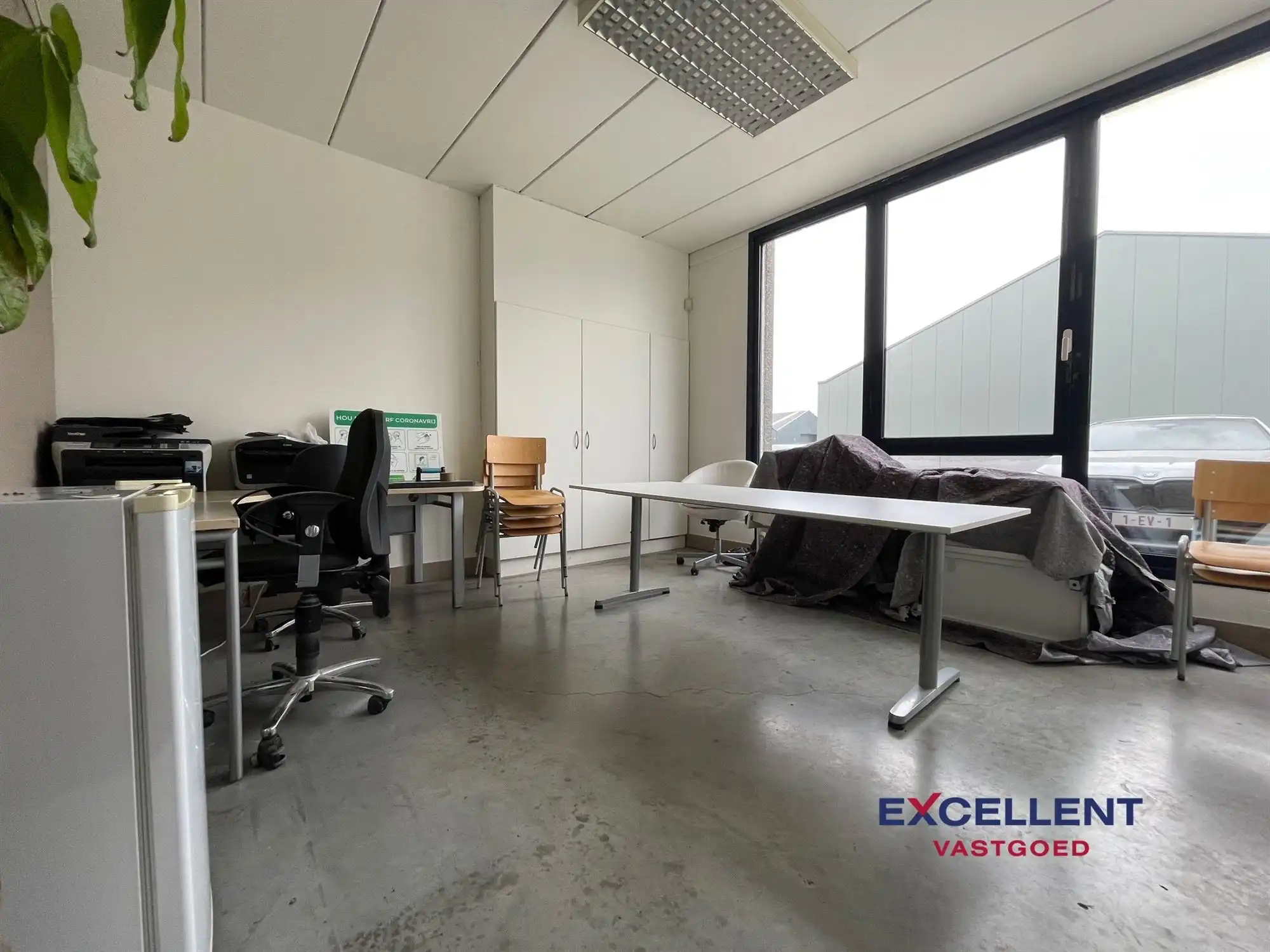 Professionele industriële ruimte in Deinze te huur! foto 7