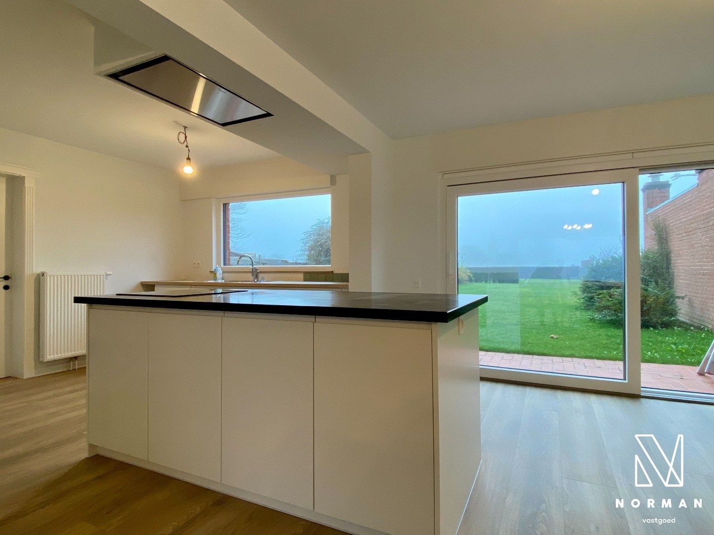 Gerenoveerde gezinswoning met 4 slaapkamers, grote tuin en gunstig EPC in Hulste foto 7