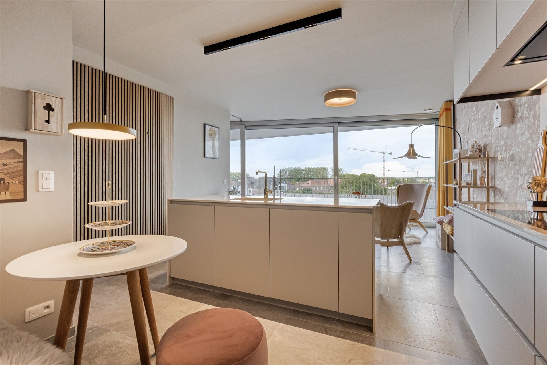 Loftappartement met 2 kamers in centrum foto 12